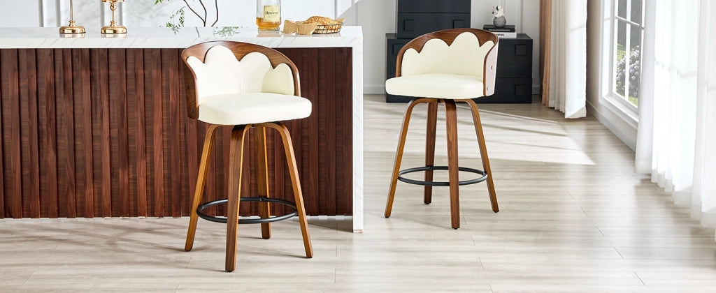 Sgabello da bar con schienale a fiore in legno curvato e PU con poggiapiedi in metallo bianco 64,5 × 53 × 47 cm