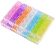 Due scatole di archiviazione per quadri a diamanti colorati. Ogni scatola contiene 28 piccoli contenitori, ideali per l'archiviazione di piccoli componenti, chiodi, perle e gioielli. Adatto per progetti di arte e manualità DIY. 6.7*4.3 in