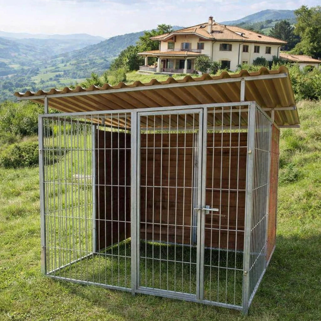 2 box per cani con copertura e retro in legno zincatura a caldo ciascuno da 200x300xh180 cm