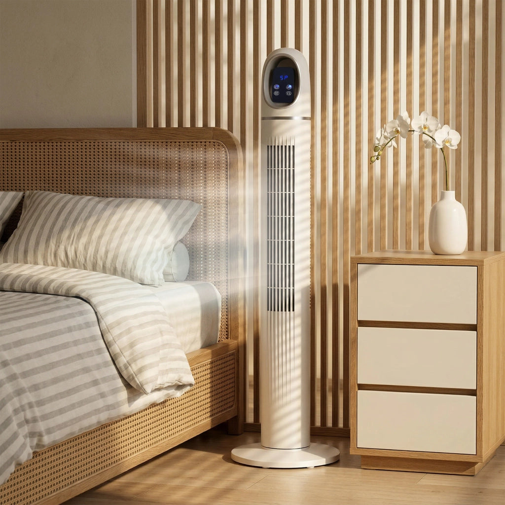 Ventilatore a Torre 31x31x111 cm Oscillante a 70° 4 Modalità 3 VelocitàTimer 24 Ore in PP e ABS Bianco