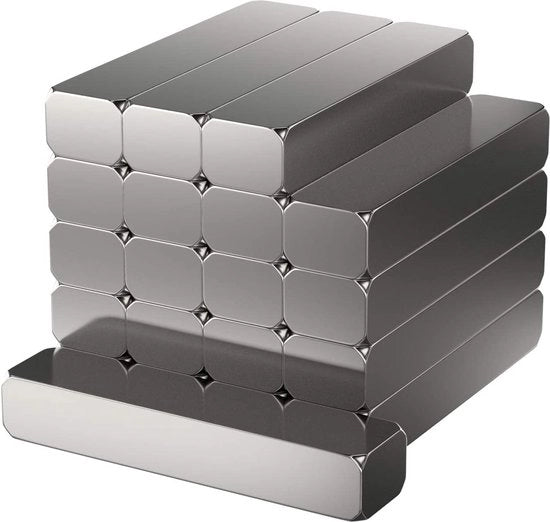 Magnetici / magneti neodymium - molto forti / magneti neodymium per tavolo magnetico 

Modello: N45 
Peso: 50g 
Dimensioni: 20mm x 10mm x 5mm 
Temperatura di lavoro: -20°C a 80°C 
Flussi magnetici: 4500 Gauss