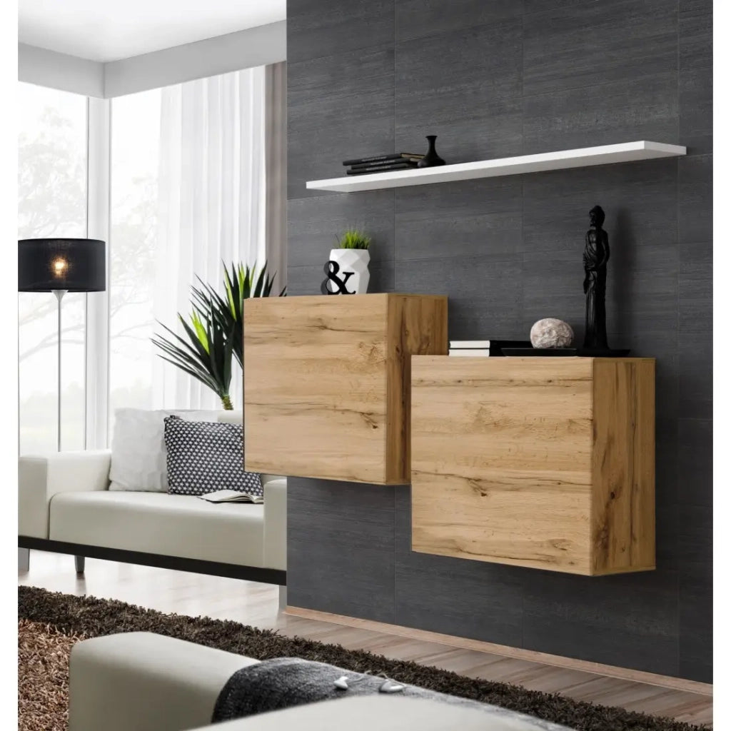Set di mobili per soggiorno SWITCH SBI design, colore quercia Wotan e scaffale bianco.