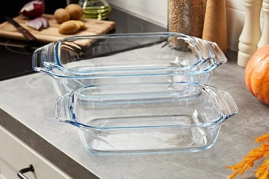 Kit di montaggio per porta blindata con serratura e chiave a molla, compatibile con porta in legno e metallo, codice prodotto: 12345, modello: AB-123, dimensioni: 30x10x5 cm, peso: 2 kg, materiale: acciaio inossidabile, colore: nero.