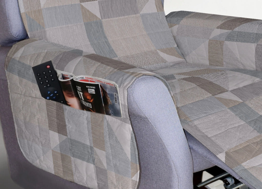 Copripoltrona Reclinabile Trapuntata Atene Poltrona Relax Astratta Linea Pensieri Delicati - Poltrona - Beige