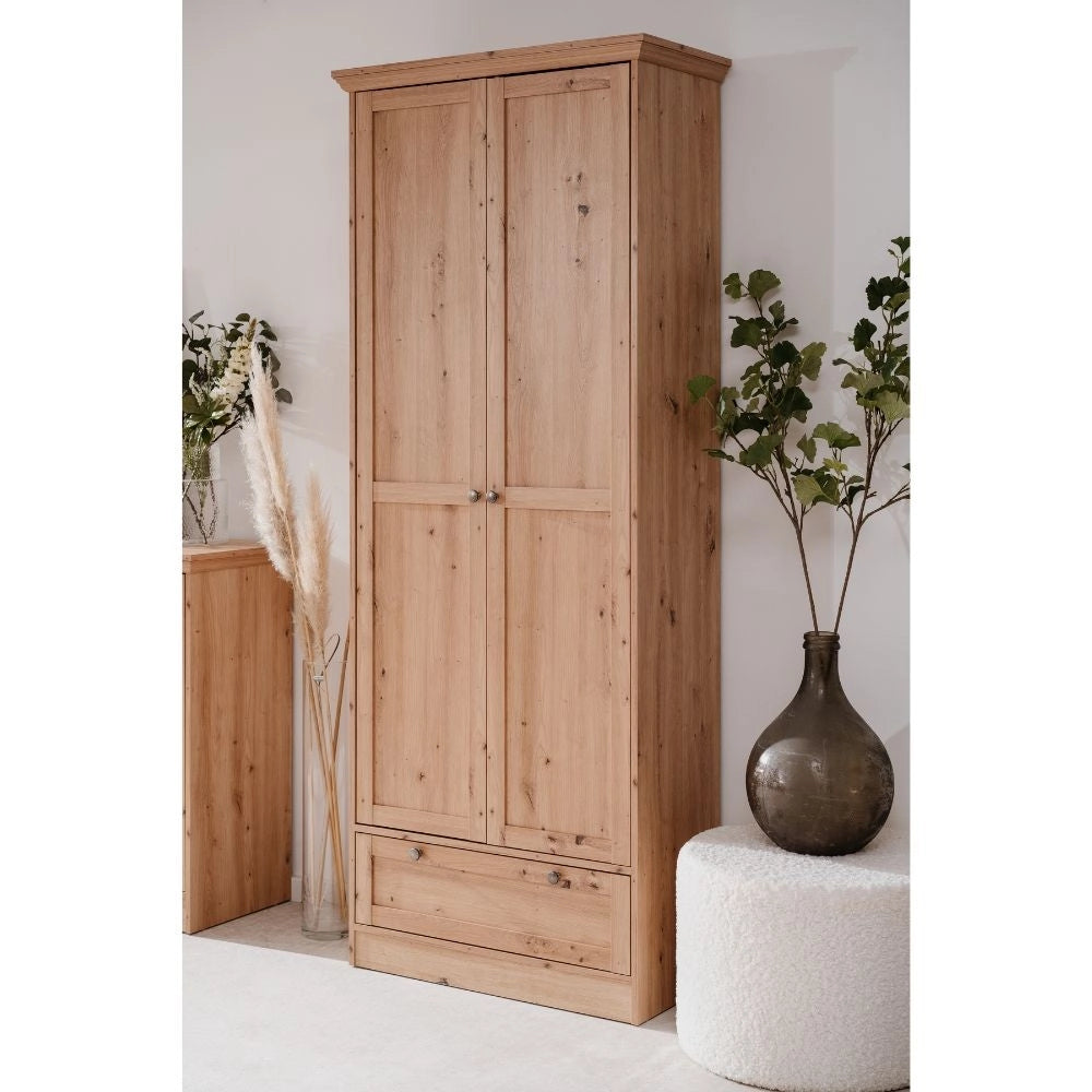 Armadio tuttopiani 2 ante e cassetto rovere anticato Timber40A  80x39x200H L'eleganza del legno, la funzionalità dello spazio