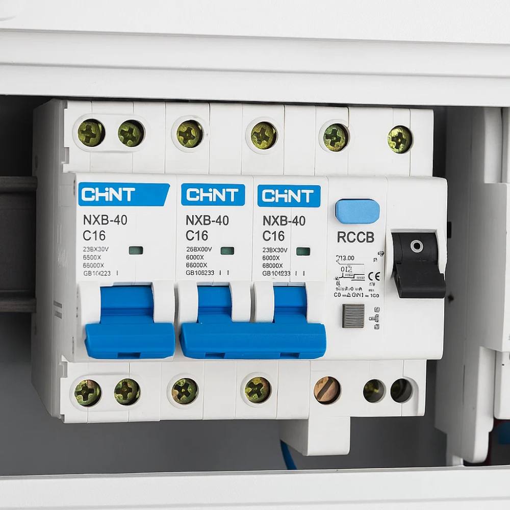 Chint 817017 interruttore magnetotermico 1p+n c16 4,5ka 1 modulo 230v 16a