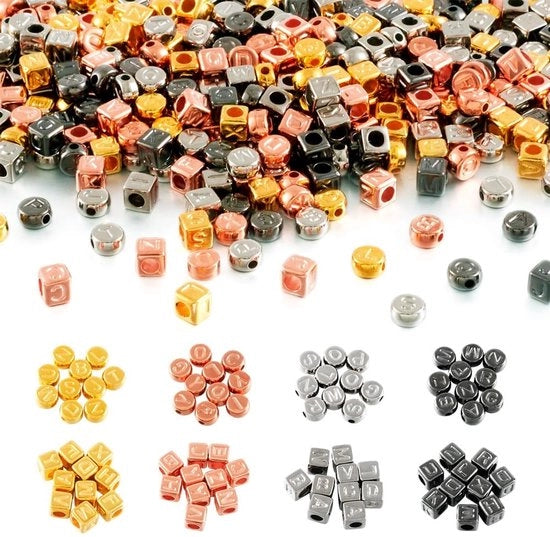 Accessori per gioielli in plastica - 800 pezzi - forma piatta/rotonda/cubica - attività di fai da te - accessori per collane/orbicolli - leggero/sostenibile