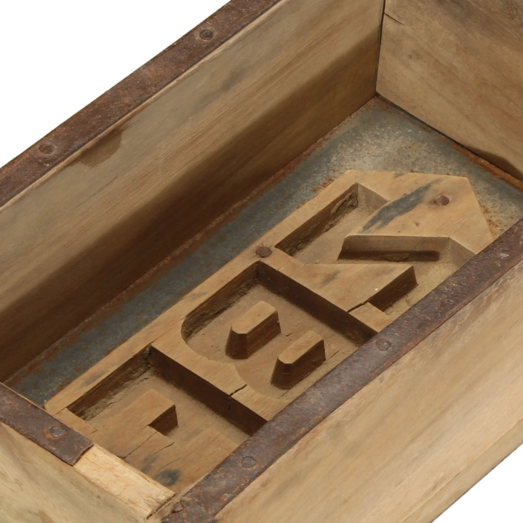 Set di 4 vassoi  60,5x15x9 cm in legno riciclato