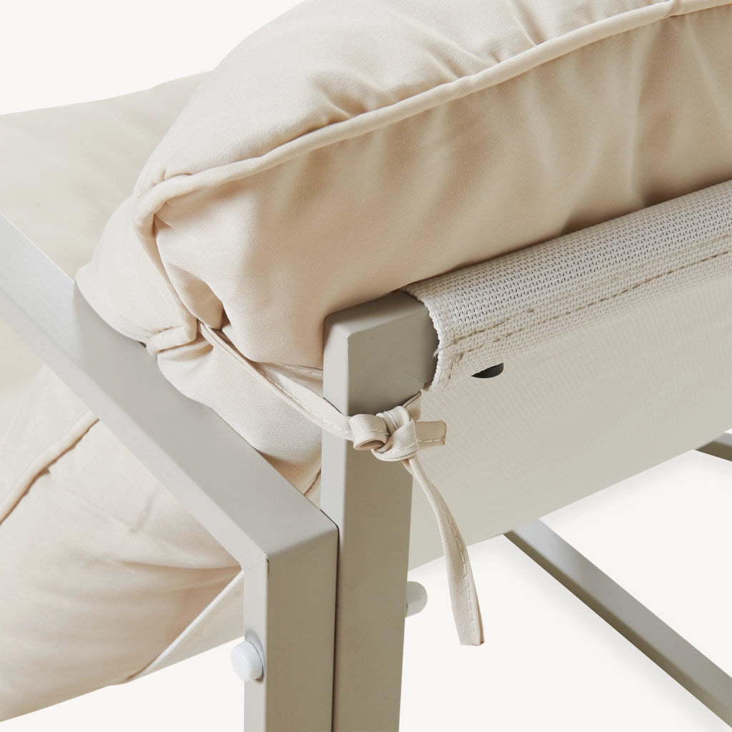 Set Salottino da Giardino Karg di 3 Mobili Tavolino con Piano in Vetro e 2 Poltrone - Beige casa.pro