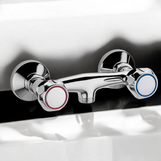 Rubinetto esterno per doccia con maniglie tonde