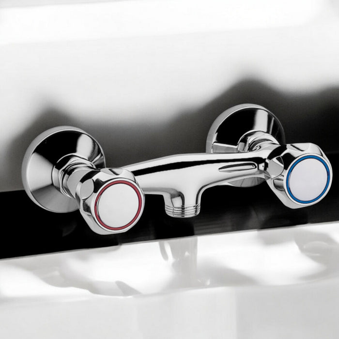 Rubinetto esterno per doccia con maniglie tonde