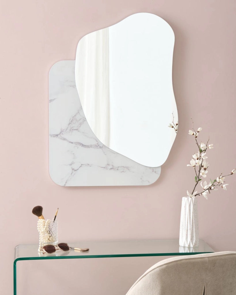 Specchio da parete in marmo bianco MDF 80 x 60 cm Decorativo da appendere in stile moderno asimmetrico Accessori per la casa