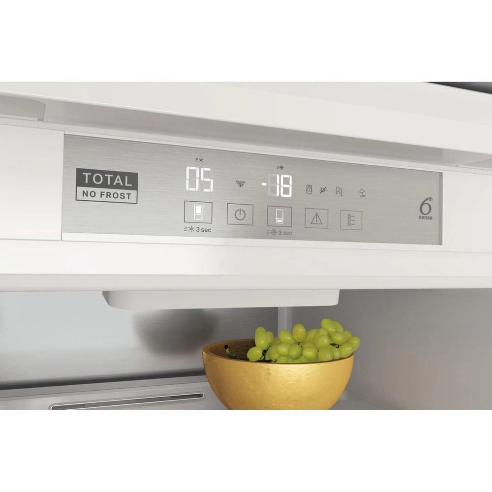 Whirlpool Frigorifero combinato da incasso - WHC18 T573