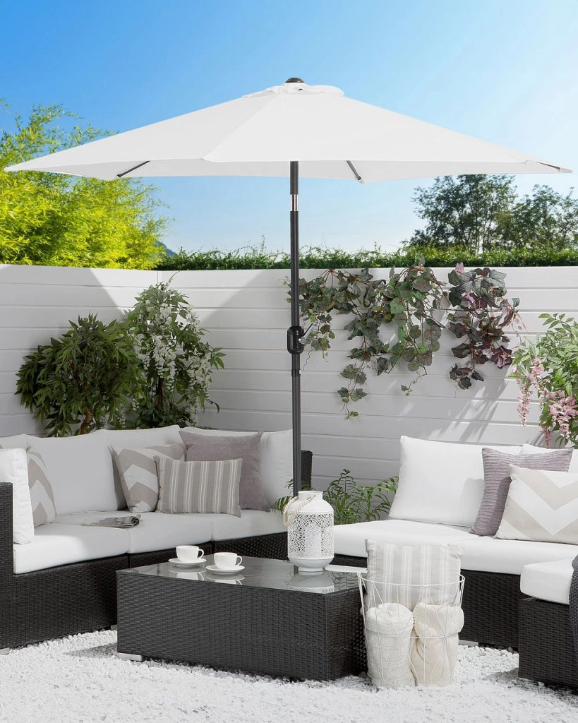 Ombrellone da giardino in tessuto beige chiaro 230 cm resistente agli agenti atmosferici