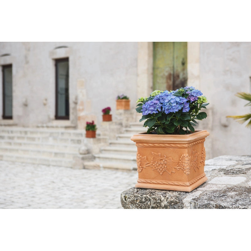 Vaso quadrato decorativo classico tradizionale 35x35 H29 in polimero resistente impruneta per piante per giardini e terrazze - Made in Italy - Monacis