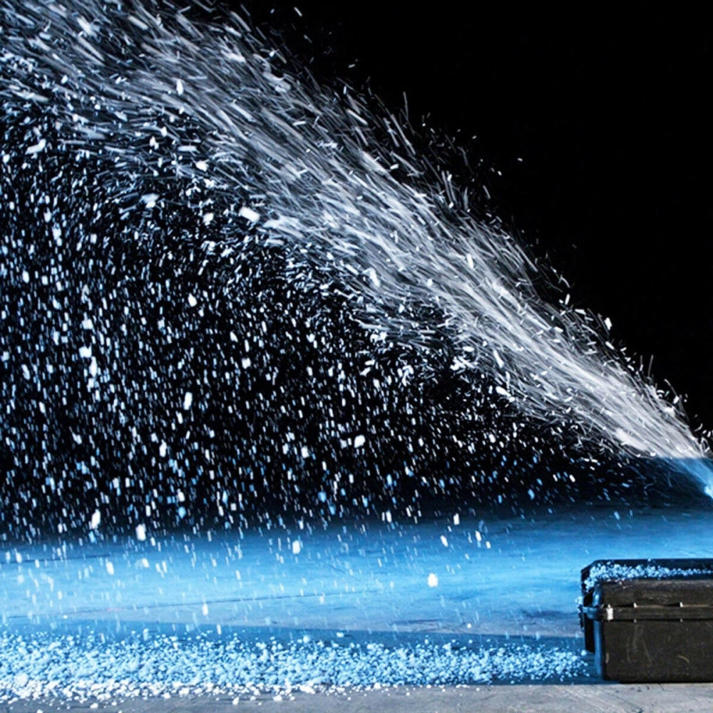 Trade Shop - Macchina Spara Neve Artificiale Finta Per Schiuma Party 1500w Effetto Discoteca -