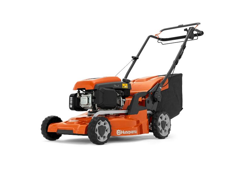 Tagliaerba a scoppio semovente Husqvarna LC347V motore 166cc 3,7Hp taglio 47cm