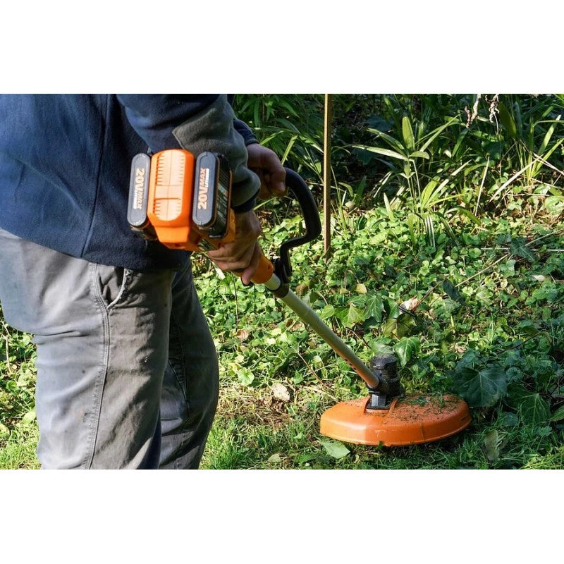 Decespugliatore a batteria WG183E 40 Volt con 2 batterie 20 Volt 2 Ah e doppio caricabatteria per rifinitura giardino - Worx