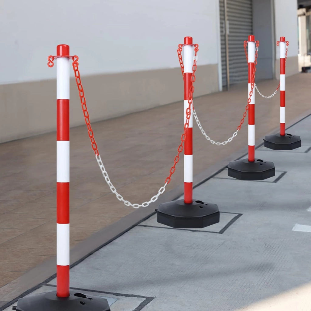 4 pali di intercettazione parcheggio con 4 catene di intercettazione da 140 cm, in plastica, per controllo traffico parcheggio