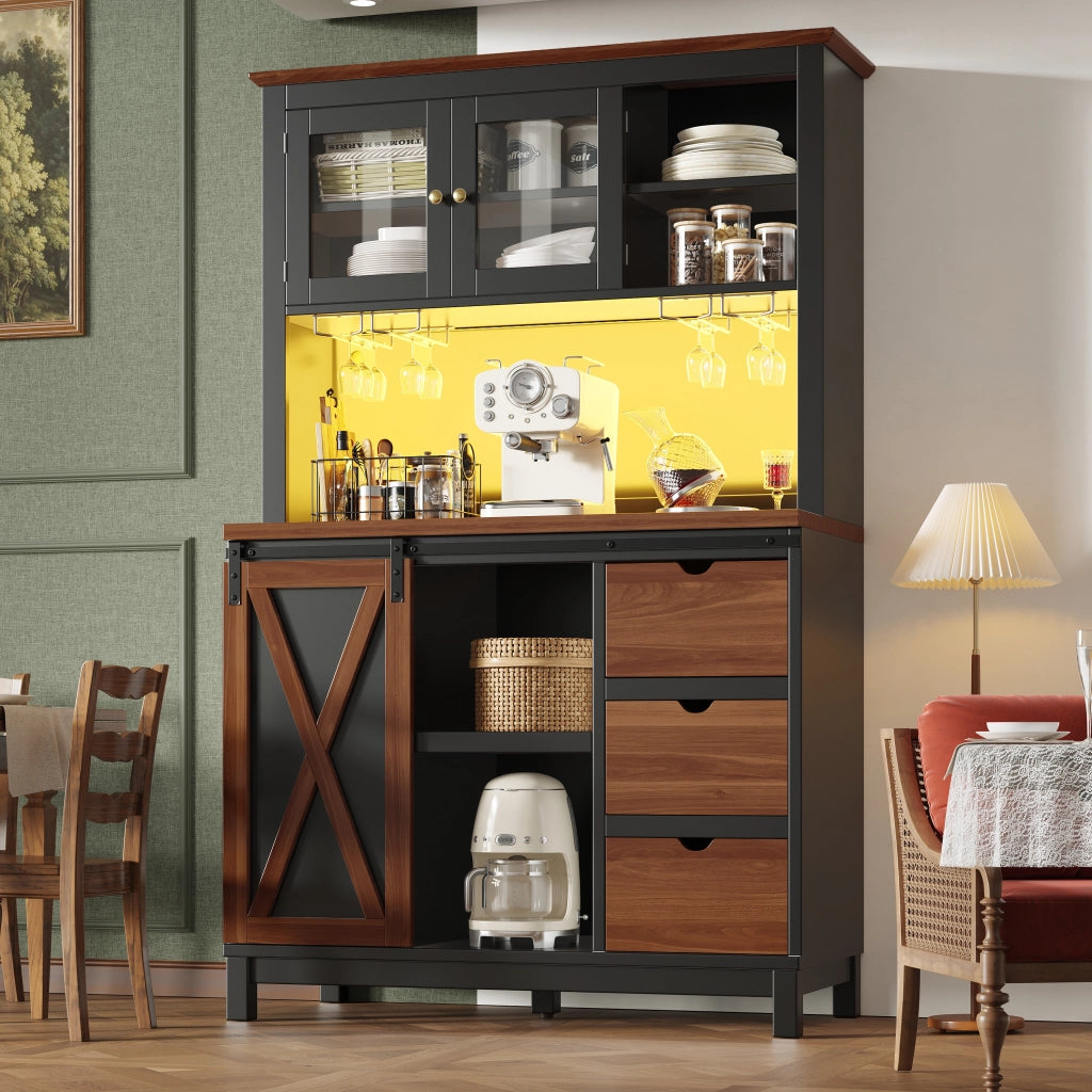 Credenza alta da cucina con 1 porta scorrevole; 1 cassetto; ripiani regolabili e LED per cucina in MDF; metallo e vetro; 104x40x180 cm; nero