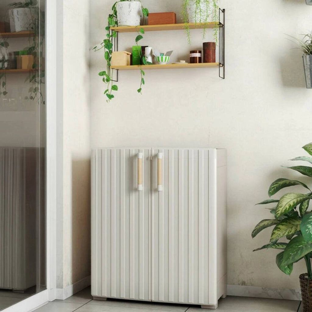 Armadio da esterno Melville, Mobile outdoor, Mobiletto giardino multiuso, Contenitore per balcone o garage, Made in Italy, 80x45 h98 cm, Sabbia