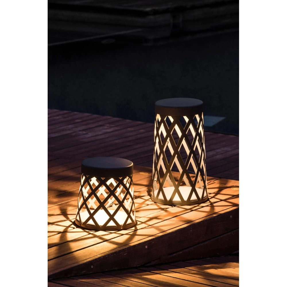 Faro Barcelona - Paletto da esterno Shadow Led integrato 11W - Lampada da terra per giardini e vialetti, 516lm, 3000K - 25 cm