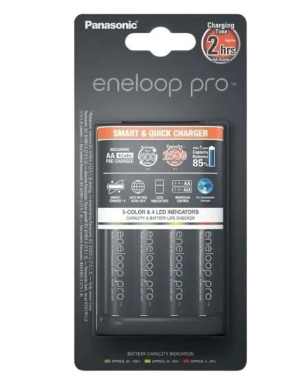 Panasonic BQ-CC55 Eneloop SmartPlus Caricabatterie NiMH AA AAA con 4 Batterie AA 2500 mAh ricarica rapida 2 ore colore Bianco