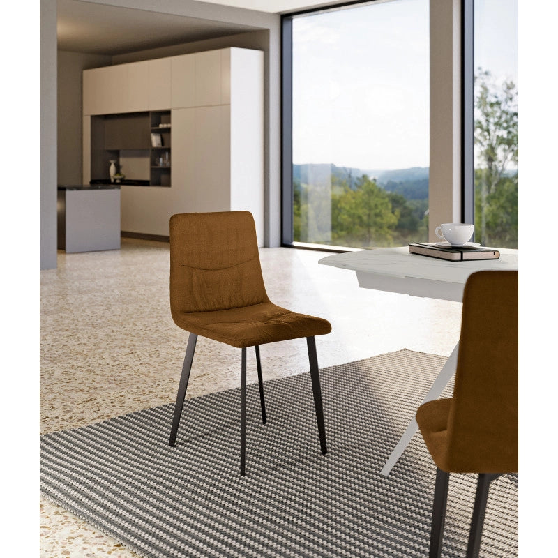 Sedia rivestita in tessuto easy-clean Gambe in metallo verniciato Ariel 46cm X 55cm H 87.5cm Stones