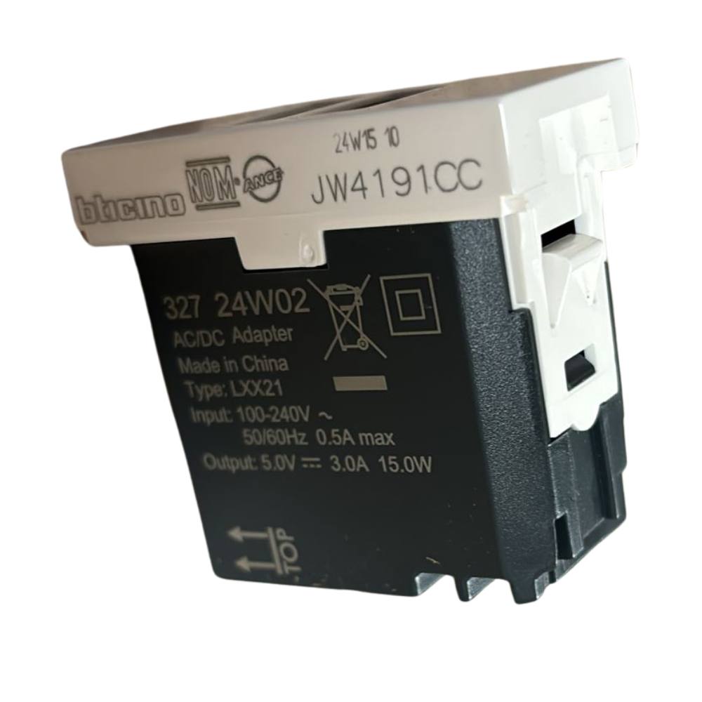 Caricatore usb bticino jw4191cc da incasso doppia porta c 15w bianco