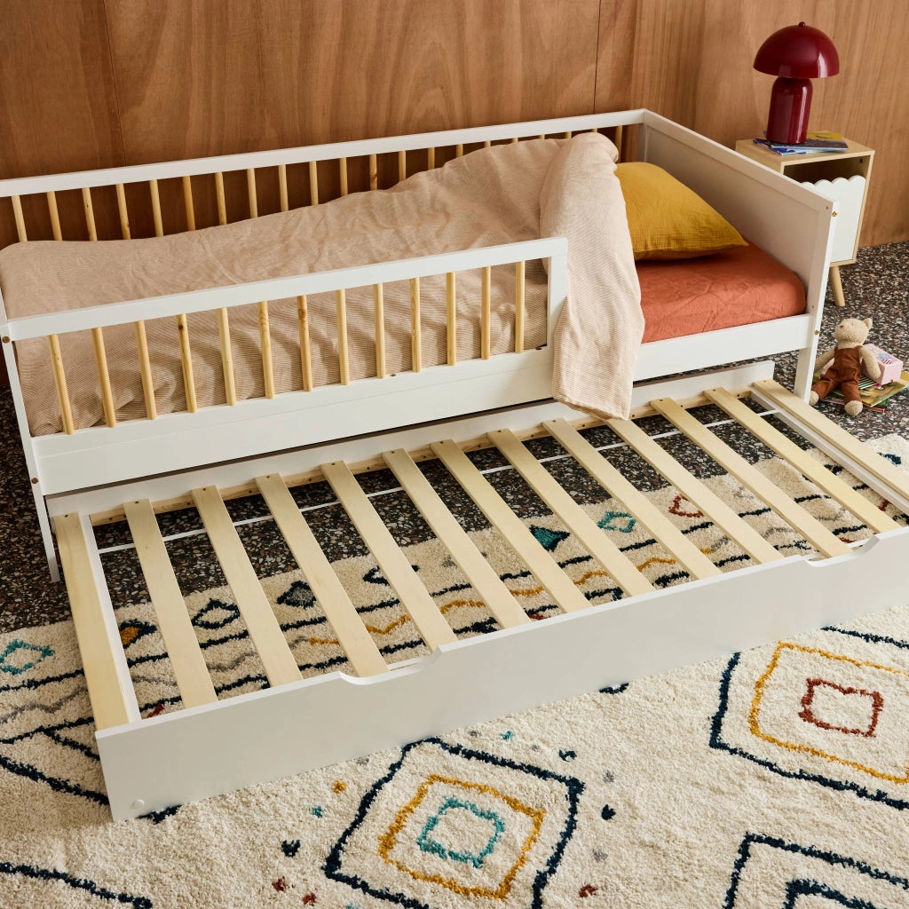 Cassetto letto per bambini roya in legno di pino naturale, bianco