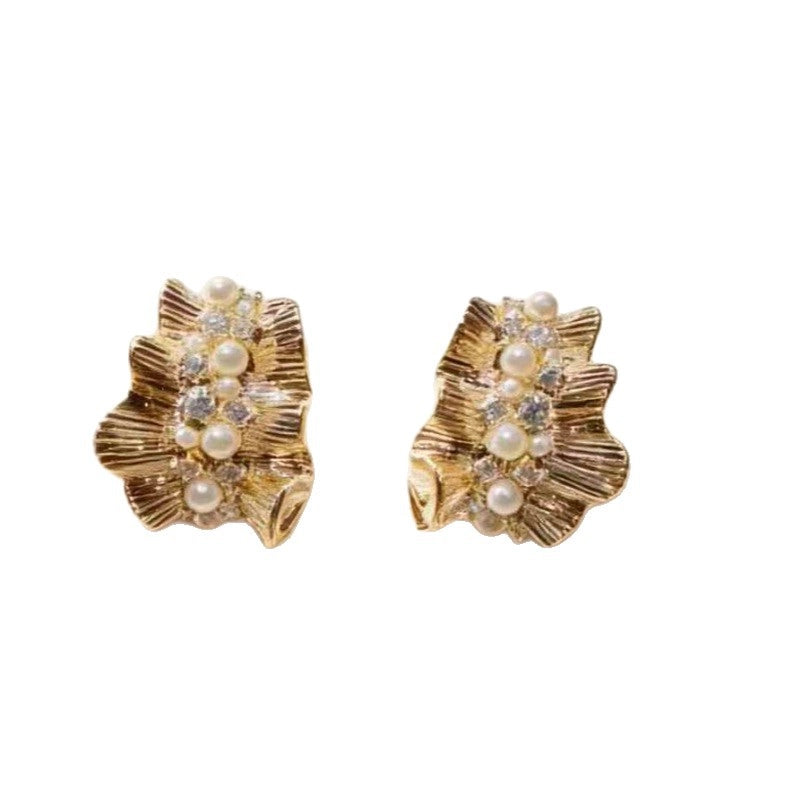 Orecchini a semicerchio in stile francese con perle e zirconi, orecchini in metallo irregolari, perfetti per un abito da ballo.