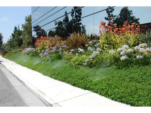 Testina regolabile Hunter PRO-8A adatta ad impianti residenziali e commerciali