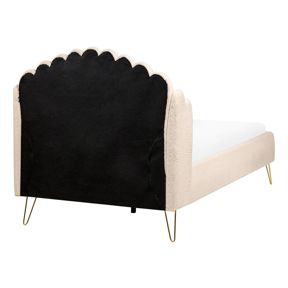 Letto matrimoniale con rete in velluto beige 140 x 200 cm gambe in metallo testata retro capitonné