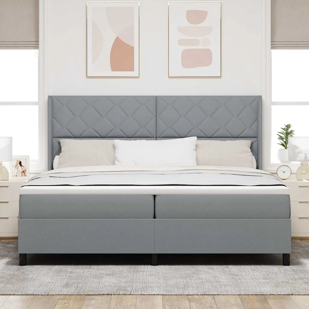 Letto a molle con materasso Grigio chiaro 200 x 200 cm Tessuto 3341728