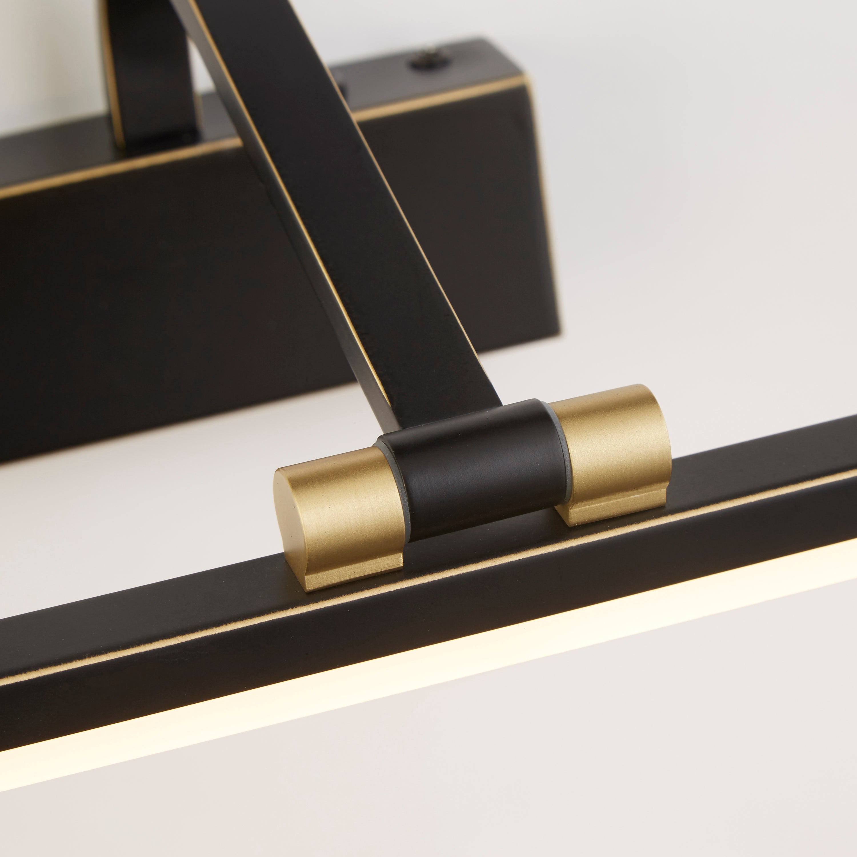 Applique Moderna Bilbao Acciaio Nero Policarbonato Oro Led 17W 3000K