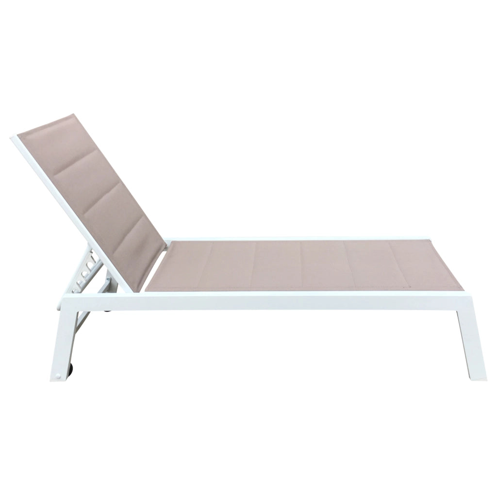 Set di 2 lettini BARBADOS eTavolino in textilene tortora - alluminio bianco
