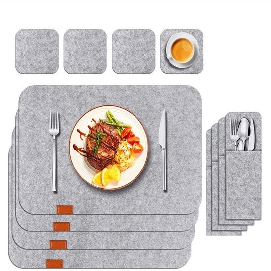Set di tappeti di tavola, composto da 4 pezzi, resistente al calore e antiscivolo, inclusi piedini e sacchetto per posate, adatto per cucine e tavoli da pranzo, 30*41cm, grigio chiaro