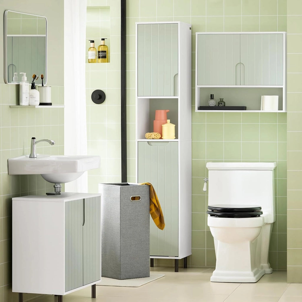 Mobile Alto Bagno Salvaspazio con Sacco Portabiancheria – Colonna Bagno Stretta con Ripiani, Armadietto per Lavanderia, WC o Bagni Piccoli, Bianco e Verde, 167x31x30cm, BZR137-GR