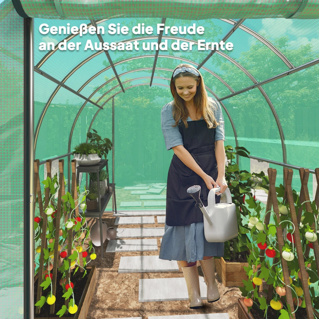 Serra da giardino verde con copertura rinforzata e aperture avvolgibili