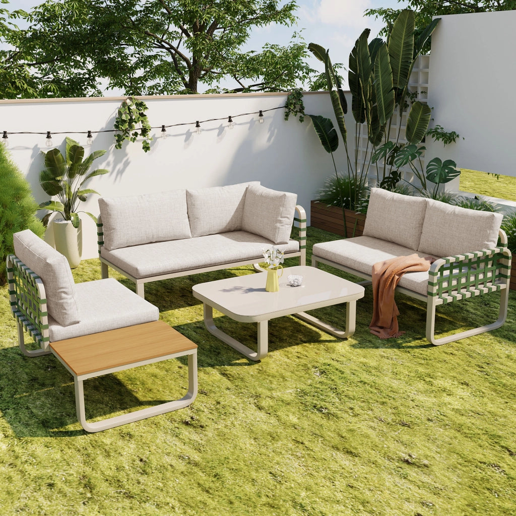 Set salotto giardino 4-5 persone: rattan; Divanooo esterno; cuscini seduta/schienale; crema albicocca