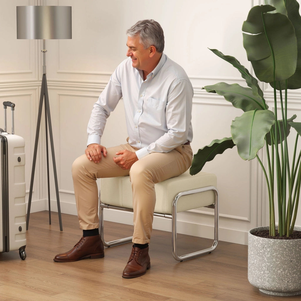 Poggiapiedi Imbottito in Tessuto Chenille ¨C Minimal ¨C Beige