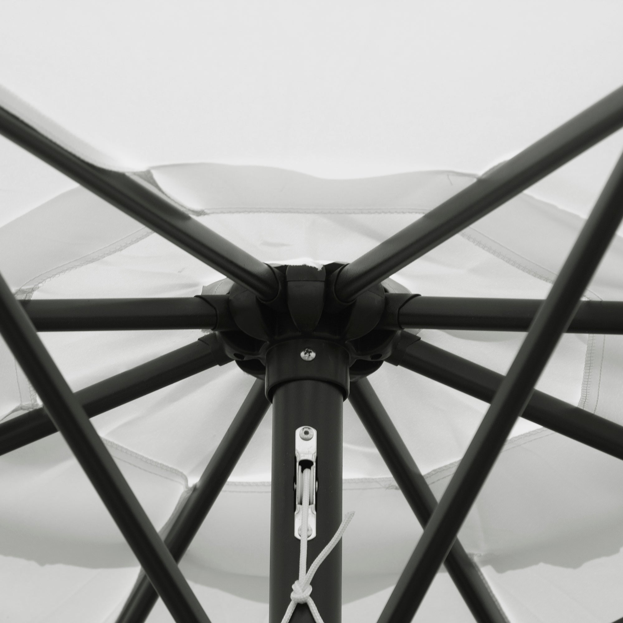 Ombrellone da Giardino Ø3m in Metallo e Poliestere Bianco