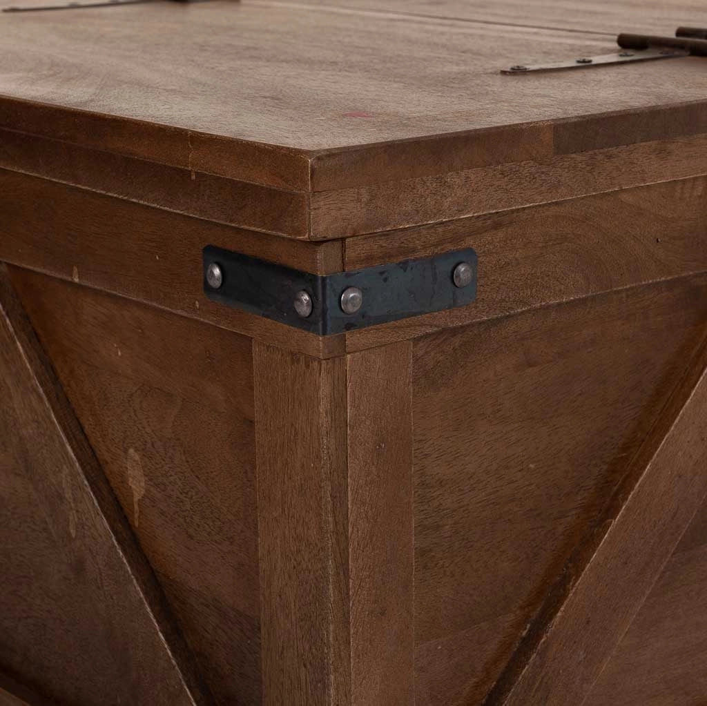 Tavolino cassaSgabello in legno marrone 76x76x45h