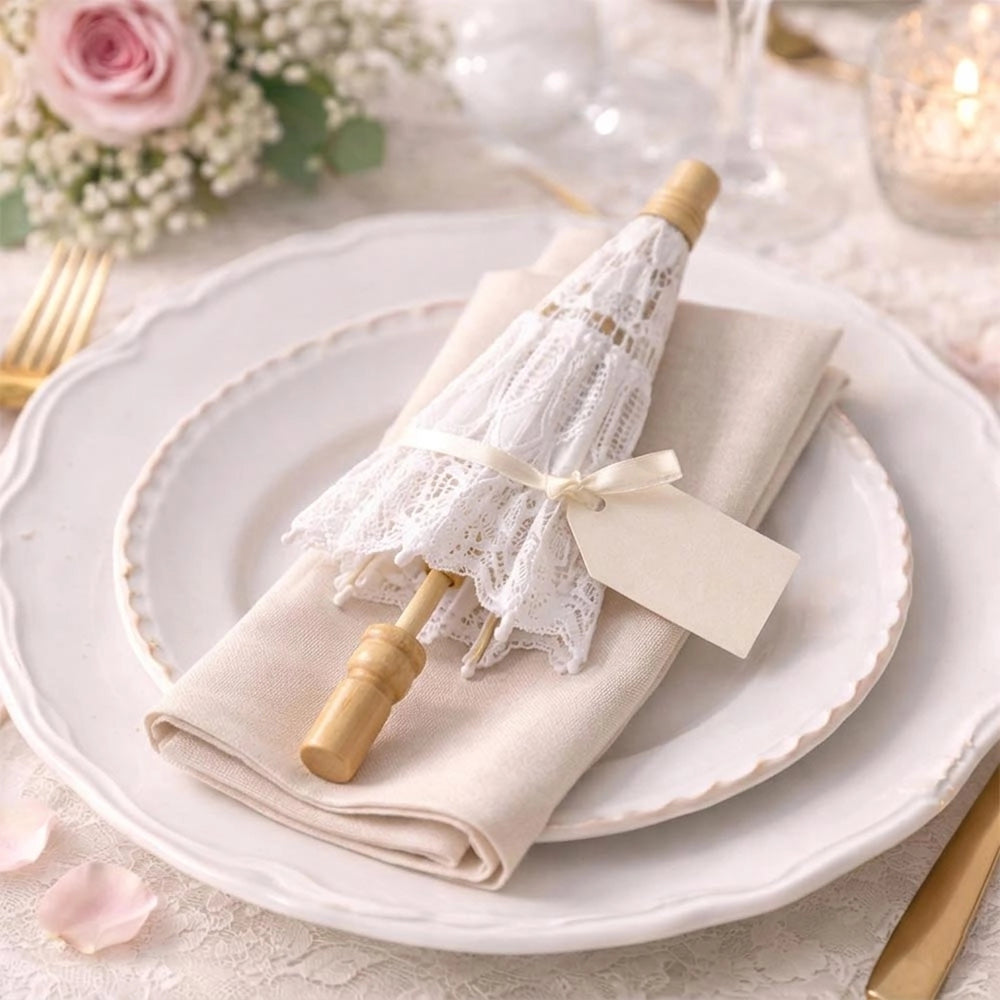 10 Ombrellini Wedding in legno con tessuto ricamato in pizzo bianco 36 x h 32 cm