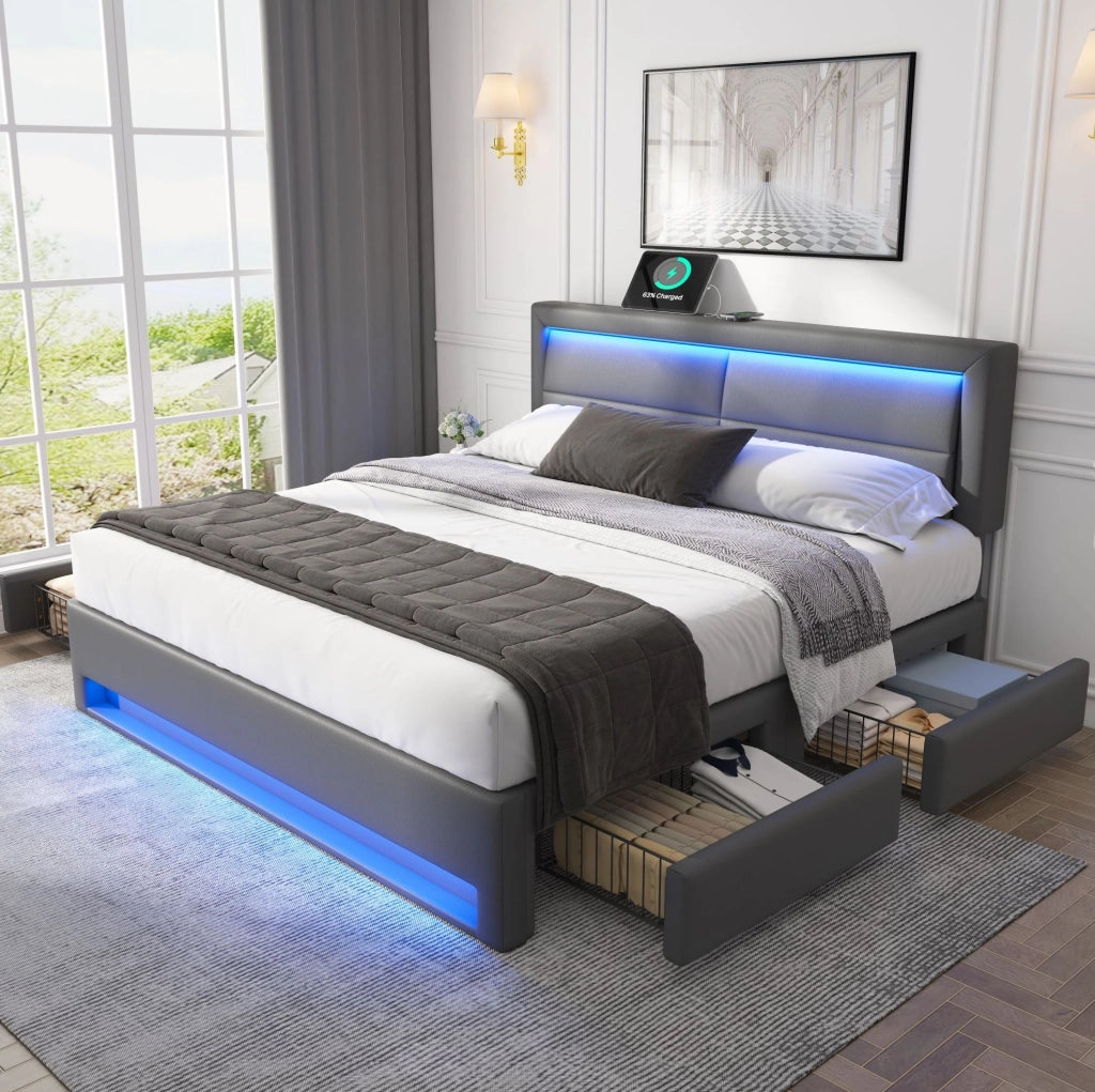 Letto imbottito 140x200 cm con USB; LED e 4 cassetti in PU grigio