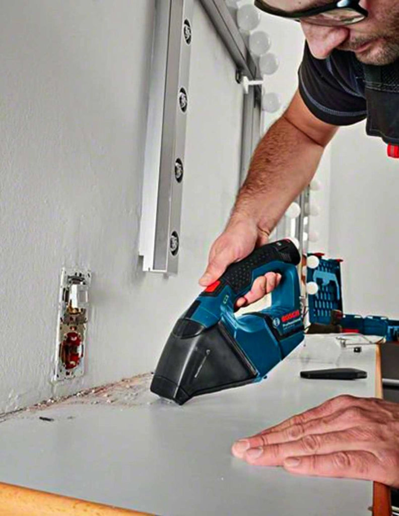 Aspiratore BOSCH GAS 12V-LI (2 x 3,0 Ah + GAL12V-40 + L-Boxx 102)