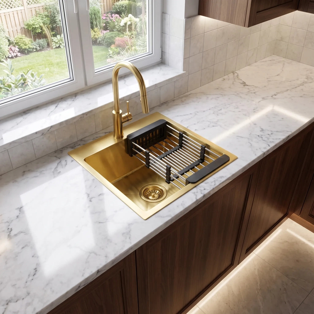Lavello In Acciaio Con Set Di Accessori 3 Pz. Rea Leo 40 Brush Gold Accessori beige