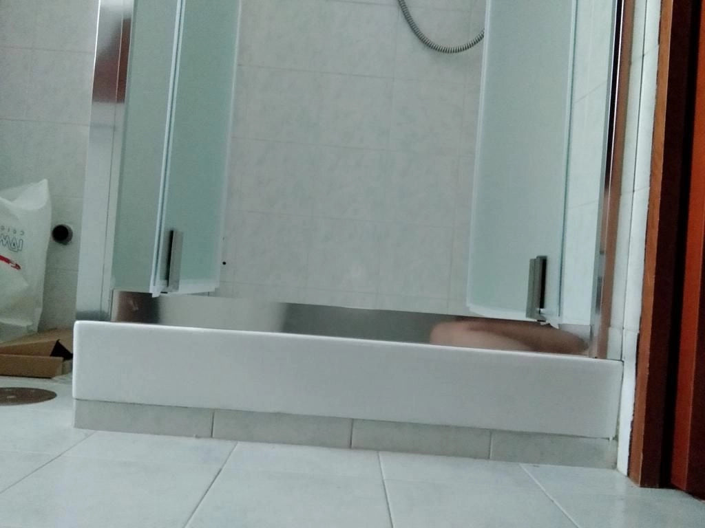 Box doccia Cristallo 6 mm 3 lati - Due Fissi piu' porta Saloon Opaco - Misura: 90 x 80 x 90 x190h