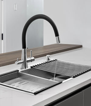 Rubinetto cucina con bocca flessibile e sistema di filtraggio acqua – 2 leve, acciaio spazzolato e design moderno
