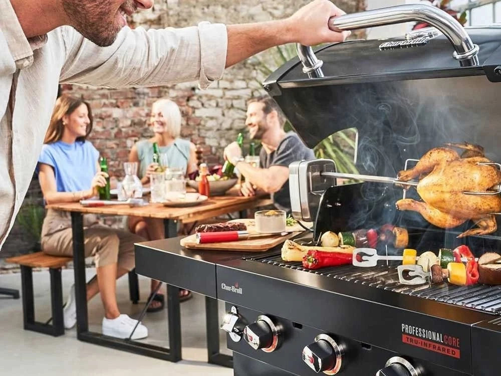 Barbecue a gas 3 fuochi Char-Broil PROFESSIONAL CORE B3 tecnologia TRU-IFRARED